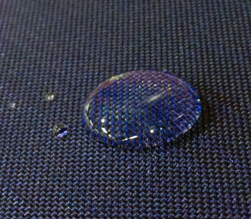 耐久性バツグン！『チキンテックス』を採用